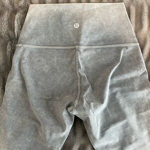 Lululemon Light Blue Acid Wash Leggings (sz 4)
